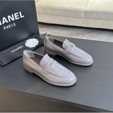 Chanel Low Shoes